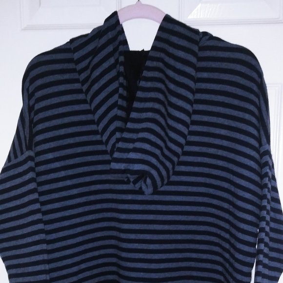 Chaps Two-Tone Blue Striped Sweatshirt XL - Picture 3 of 4
